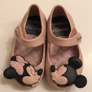 Size 5 mini Melissa Minnie and Mickey edition